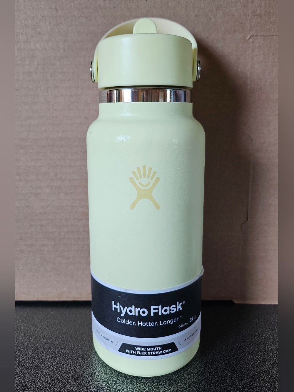 Hydro Flask Water Bottle 32oz